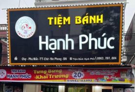 Bảng hiệu quán cafe, trà sữa, tiệm bánh: mẫu đẹp và cách chọn chất liệu