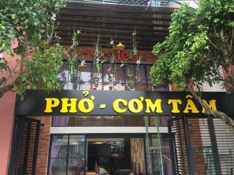 Bảng hiệu chữ nổi quán Phở - Cơm Tấm