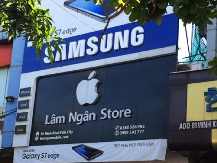 Bảng hiệu đại lý Samsung nền xanh với logo táo và tên cửa hàng Lâm Ngân Store