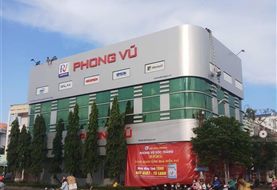 Mặt dựng alu bạc bo góc showroom Phong Vũ Sóc Trăng
