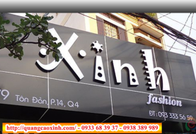 Bảng hiệu shop thời trang đẹp là điểm nhấn thu hút khách hàng